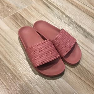 ash pink adidas slides